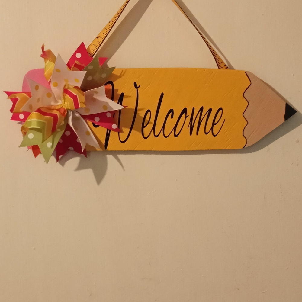 Teacher pencil door hanger